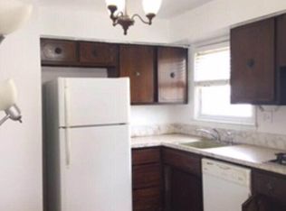 6140 166th St, Fresh Meadows, NY 11365