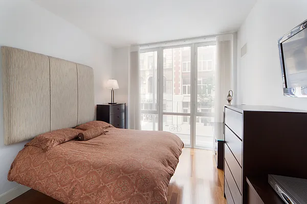 Rented by Douglas Elliman | media 9