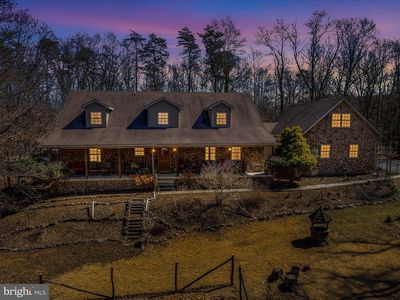61 Old Farm Ln, Berkeley Springs, WV, 25411