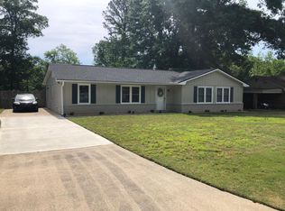 5438 Brookview Dr, Columbus, GA 31907