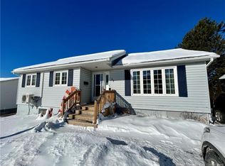37 Bahama St, Dieppe, NB E1A4Z1