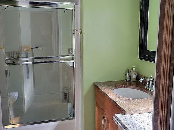 Barhroom