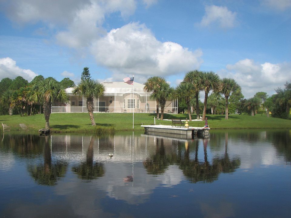 1st image of 5817 Treasure Ln