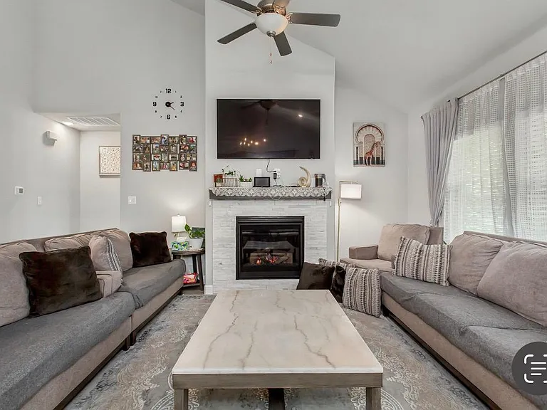 2437 Pinnacle Pl — Photo 17