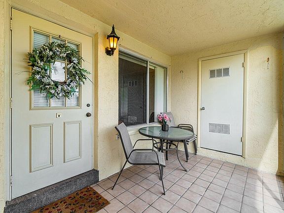 5th image of 232 Pine Hov Cir APT B-1