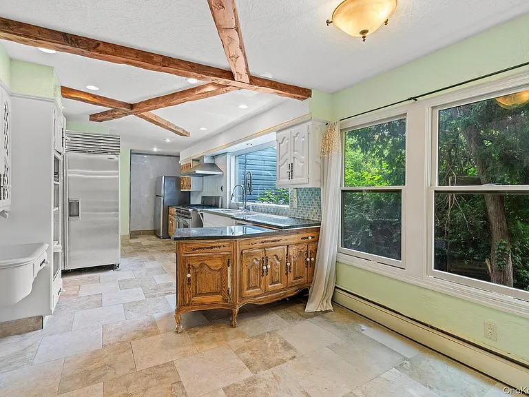 13 Whitney Cir — Photo 14
