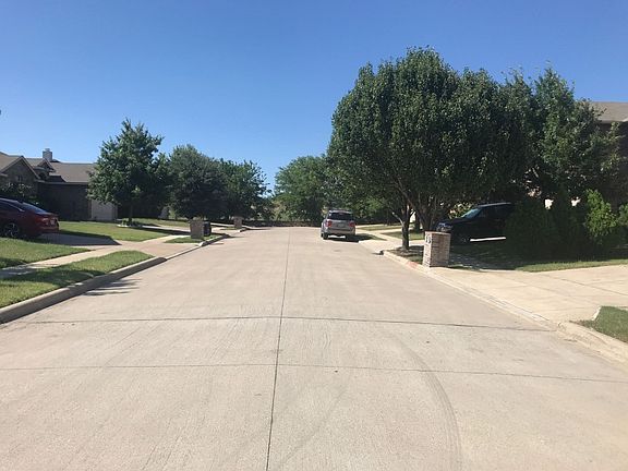 5th image of 9208 White Swan Pl