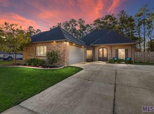 8904 Sandpiper St, Denham Springs, LA 70706