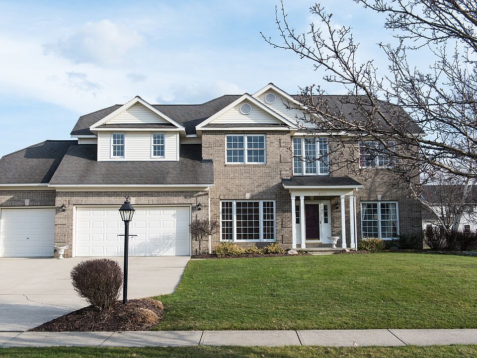 1st image of 21931 Woodfield Trl