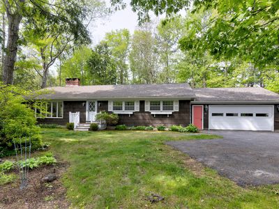 87 Ocean House Road, Cape Elizabeth, ME, 04107