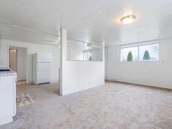 Carpet through out unit