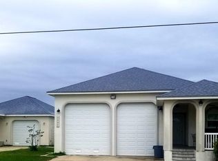 2292 W Maple St, Port O Connor, TX 77982