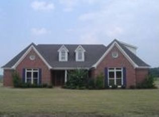 3260 Feathers Chapel Dr, Somerville, TN 38068