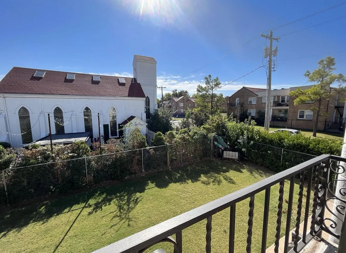 3012 N Lee Ave — Photo 3