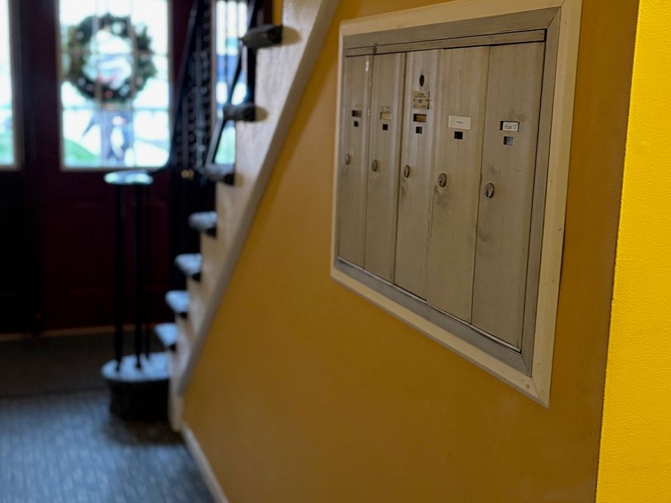 1st image of 13 N End Dr #13
