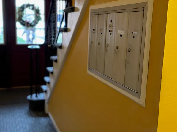 13 North End Drive image 1 of 22