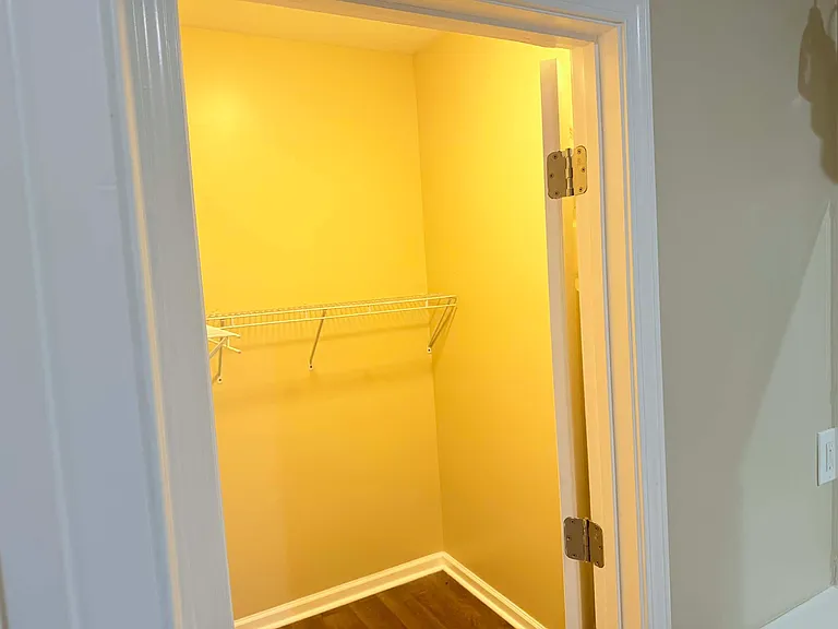 719 Marsh Ave — Photo 7