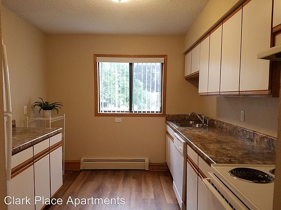 5th image of 1040 8th Ave S APT 5