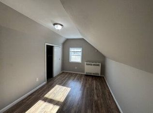 933 Front Ave, Saint Paul, MN 55103