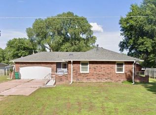 4822 N Armstrong St, Wichita, KS 67204