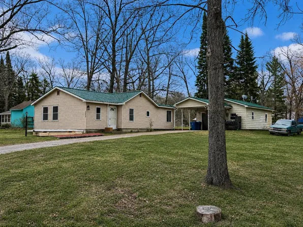 6862 Railroad Rd, Harrison, MI 48625
