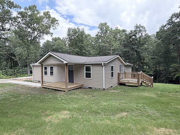 4th image of 374 N Bluff Cir
