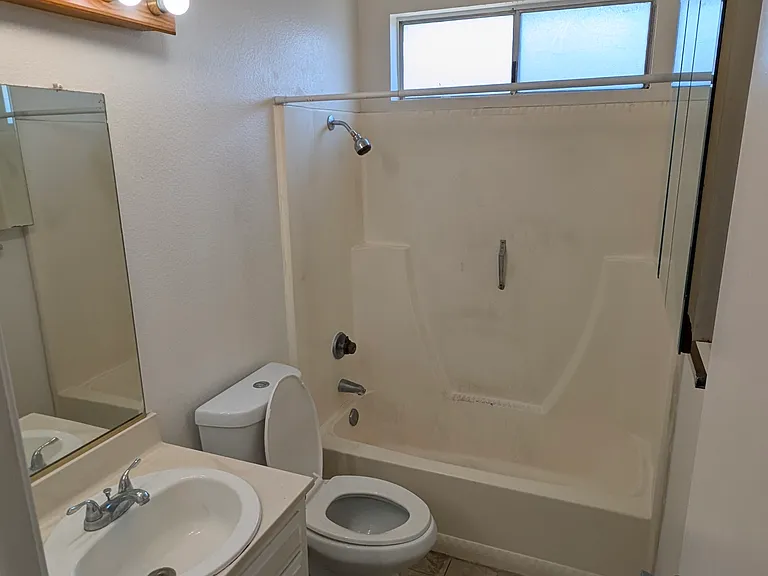 2385 San Pedro Ave — Photo 7