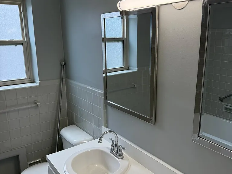 2123 Luray Ave #1 — Photo 23
