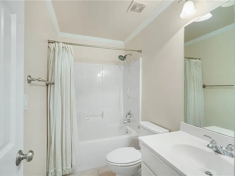 3405 Regent Pl SW — Photo 14