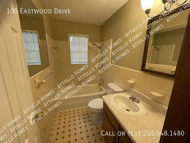 105 Eastwood — Photo 20