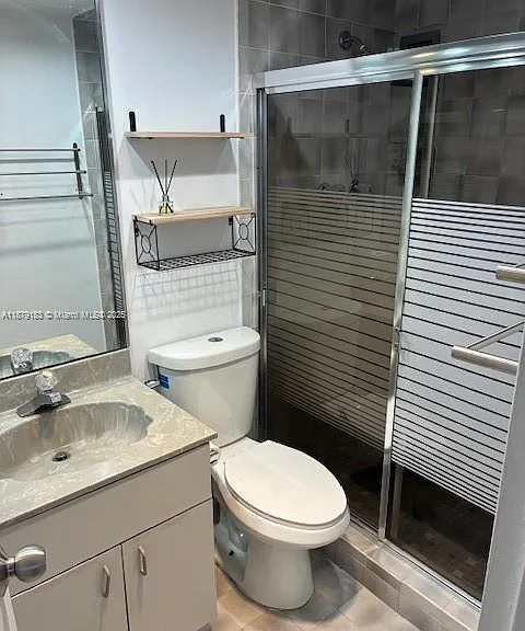 10185 Collins Ave #917 — Photo 9