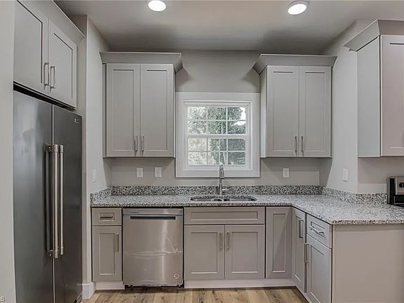 3rd image of 126 Adams St