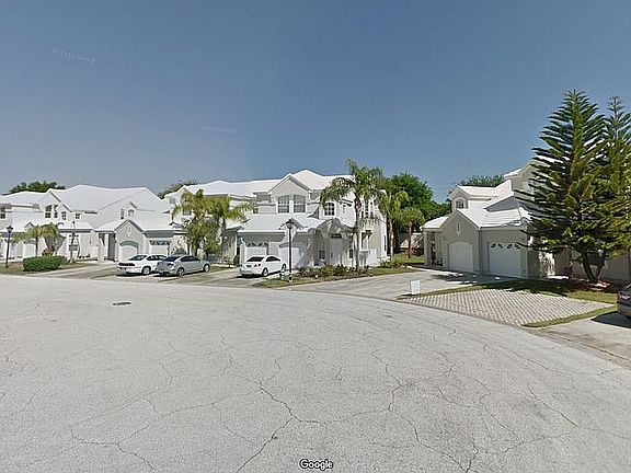 4th image of 6918 Della Dr APT 28