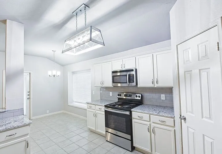2309 Mallard Dr — Photo 18