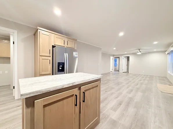 4000 E 134th St #1129, Chicago, IL 60633