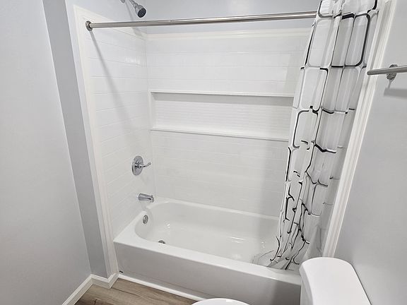 5th image of 65 Sterling St APT 101