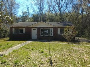 424 Stewart Dr, Hinesville, GA 31313