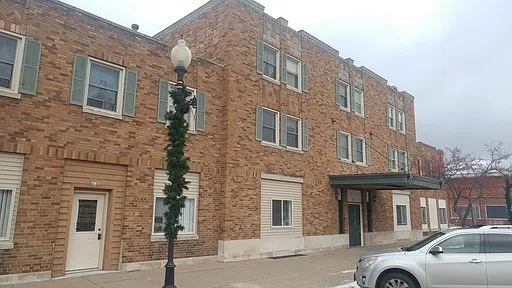 310 W Wisconsin Ave — Photo 15
