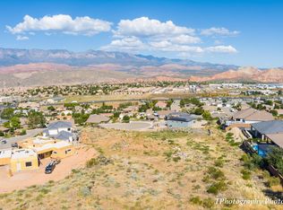 2503 W Grandview Dr, Hurricane, UT 84737