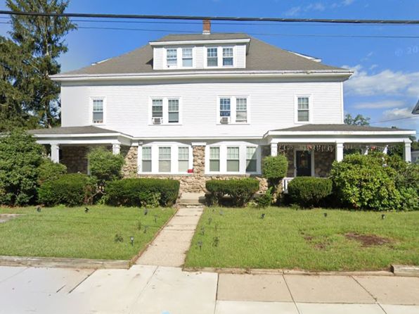 223 Winter St #2