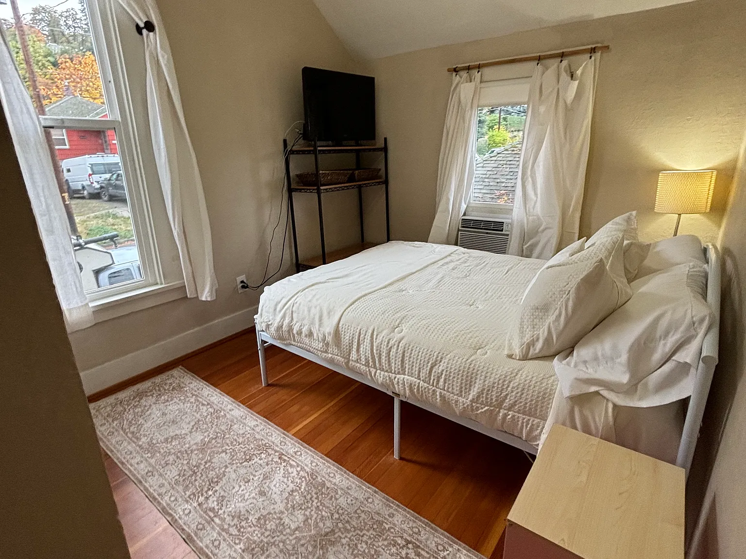 706 Sherman Ave — Photo 1