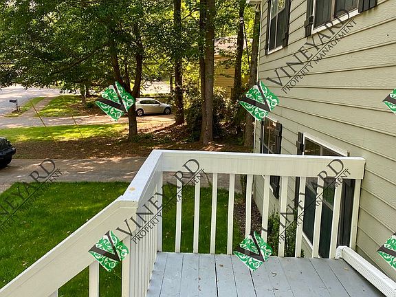 4th image of 583 Gregory Manor Dr SW