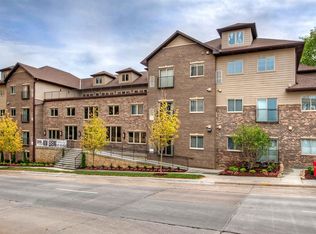 Harney Place Apartments, Omaha, NE 68131