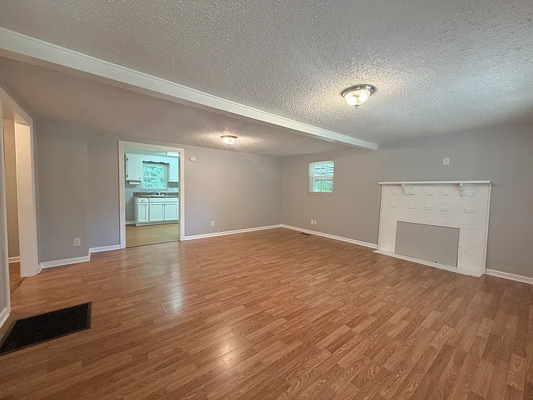 4974 Yanceyville Rd — Photo 10