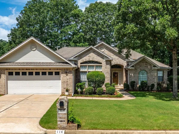 114 Charleston Ln, Little Rock, AR 72223