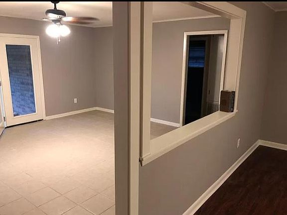 3rd image of 2509 Ashdown Dr