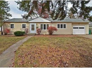 7432 Shirley Pl, Minneapolis, MN 55428