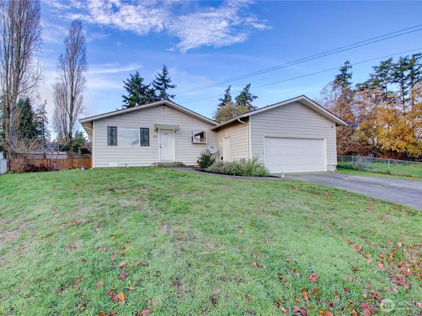 388 NW 11th Court, Oak Harbor, WA 98277