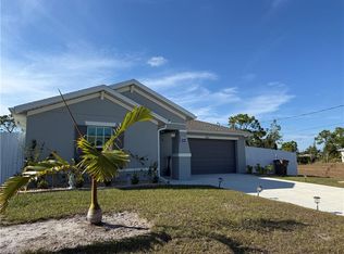 4002 NE 9th Pl, Cape Coral, FL 33909