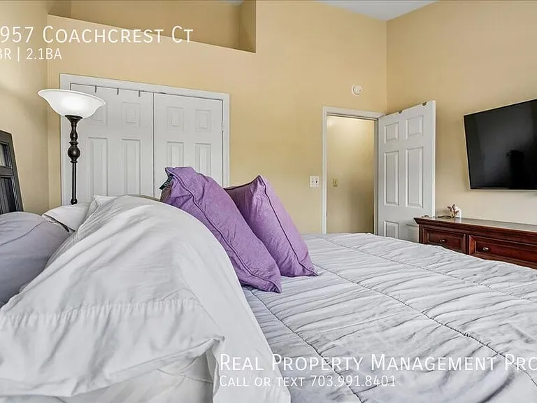 7957 Coachcrest Ct — Photo 19